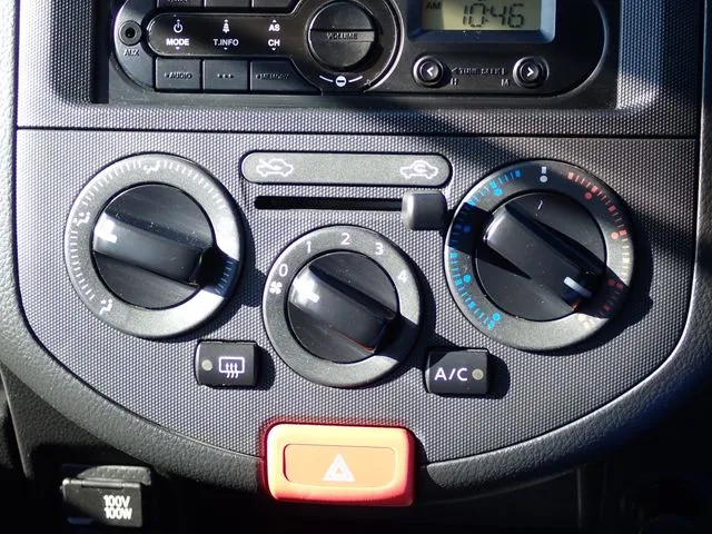 ニッサン　ＮＶ１５０　ＡＤ　２ＷＤ