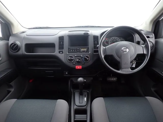 ニッサン　ＮＶ１５０　ＡＤ　２ＷＤ