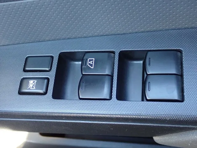 ニッサン　ＮＶ１５０　ＡＤ　２ＷＤ