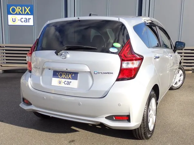 ノート(ニッサン)の車両写真