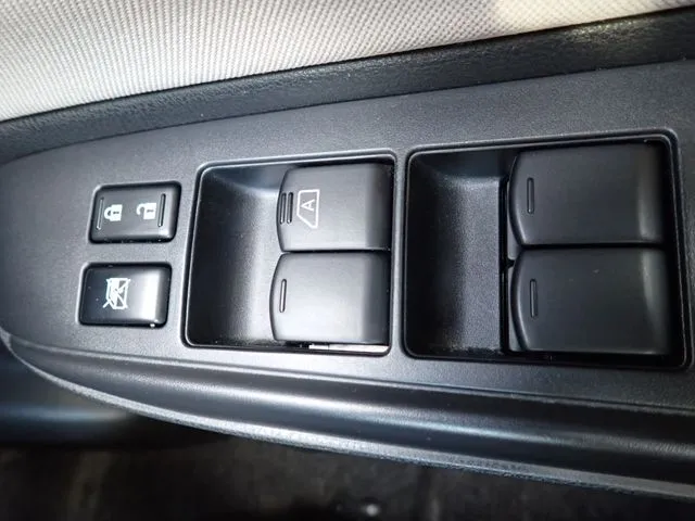 ノート(ニッサン)の車両写真