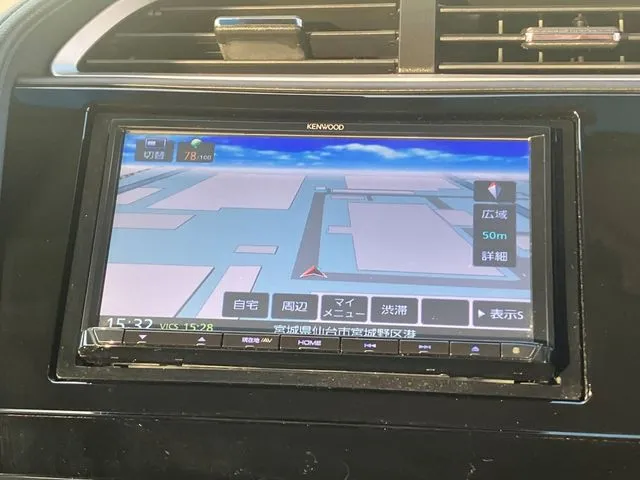 シャトル　ハイブリッド（ホンダ）の車両写真