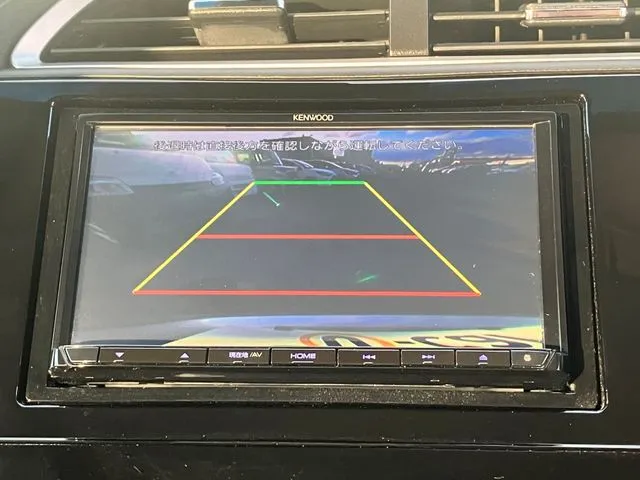 シャトル　ハイブリッド（ホンダ）の車両写真