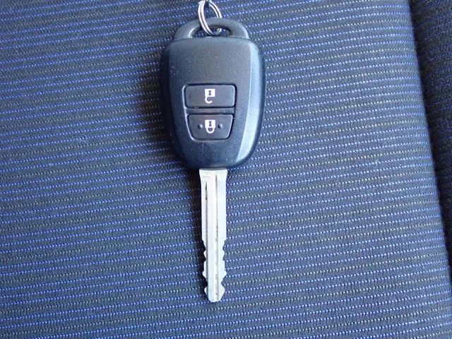 プロボックスバン　２ＷＤ（トヨタ）の車両写真