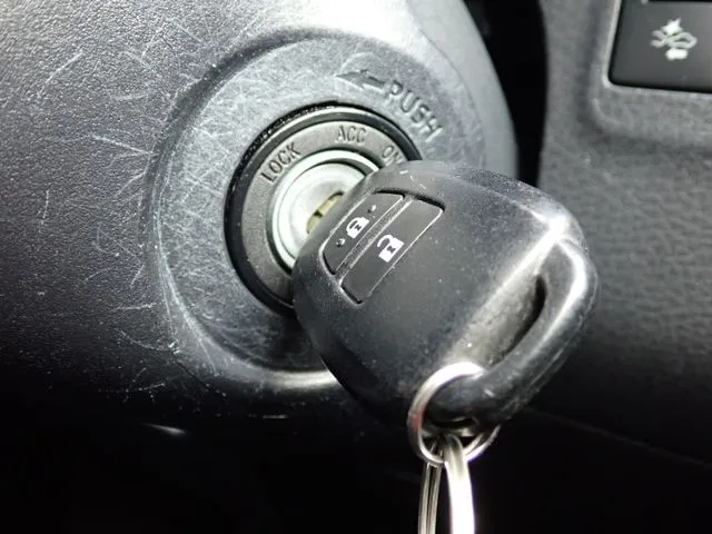 ファミリアバン 2WD(マツダ)の車両写真