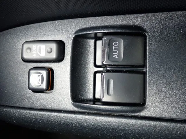 ファミリアバン 2WD(マツダ)の車両写真