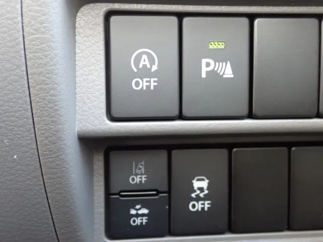 ＮＶ１００クリッパー（ニッサン）の車両写真