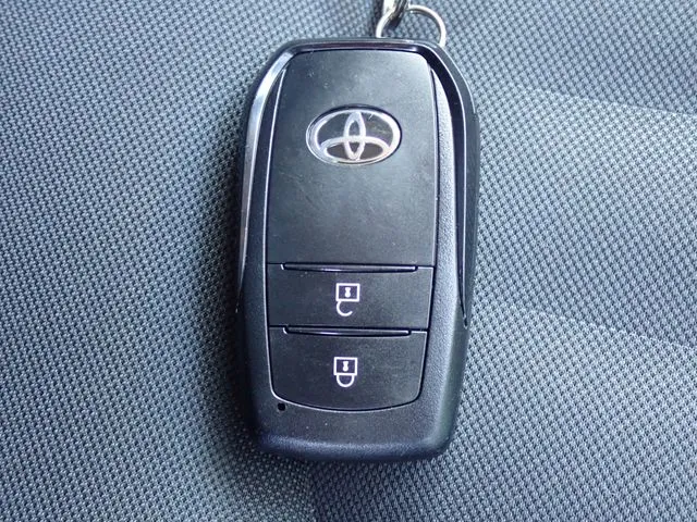 トヨタ　アクア