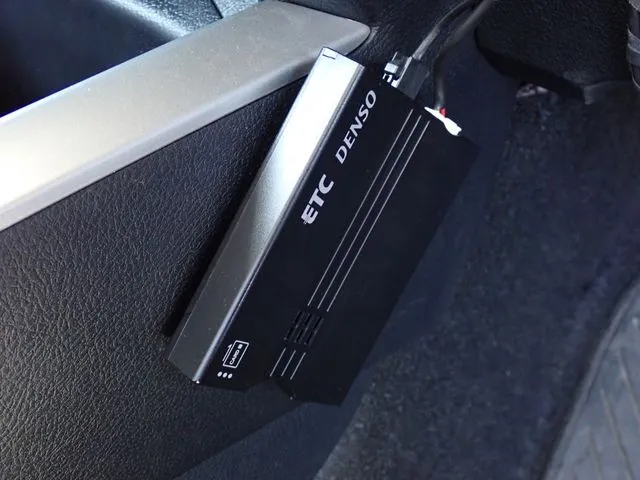 カローラフィールダー　ハイブリッド（トヨタ）の車両写真