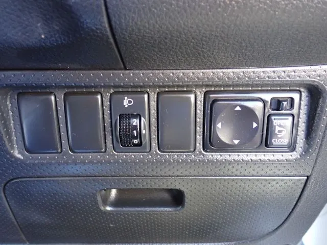 ニッサン　ＮＶ１５０　ＡＤ　２ＷＤ