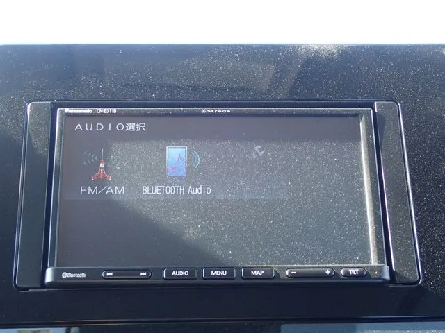 ニッサン　ノート　４ＷＤ