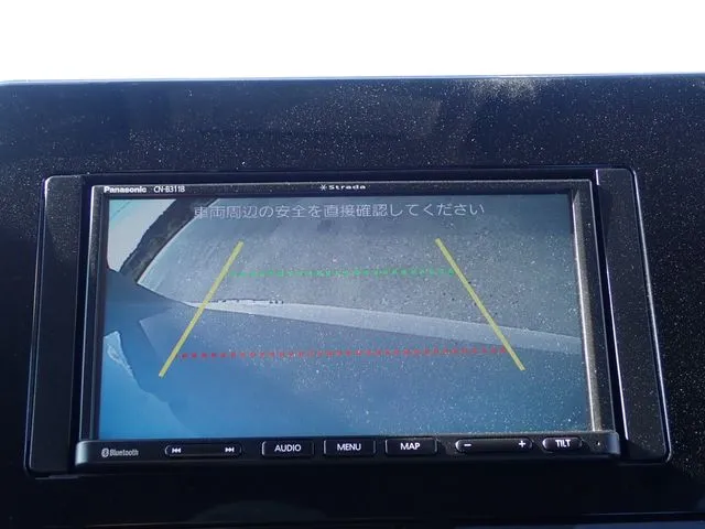 ニッサン　ノート　４ＷＤ