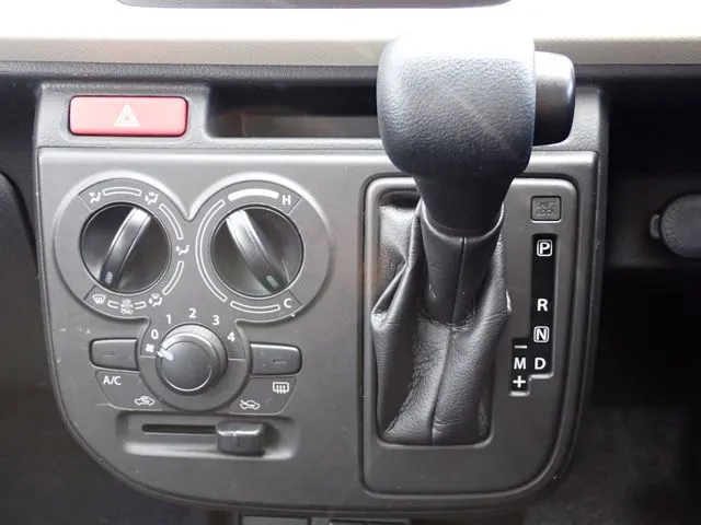 アルト（スズキ）の車両写真