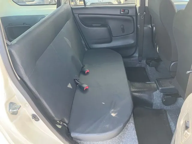 サクシードバン　４ＷＤ（トヨタ）の車両写真