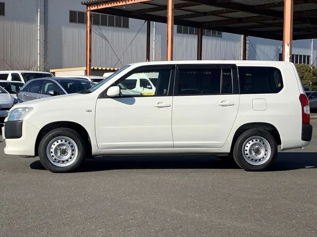 サクシードバン　４ＷＤ（トヨタ）の車両写真