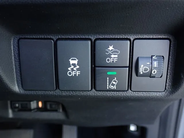 ホンダ　シャトル　ハイブリッド