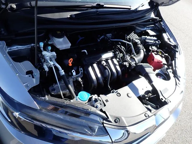 ホンダ　シャトル　ハイブリッド