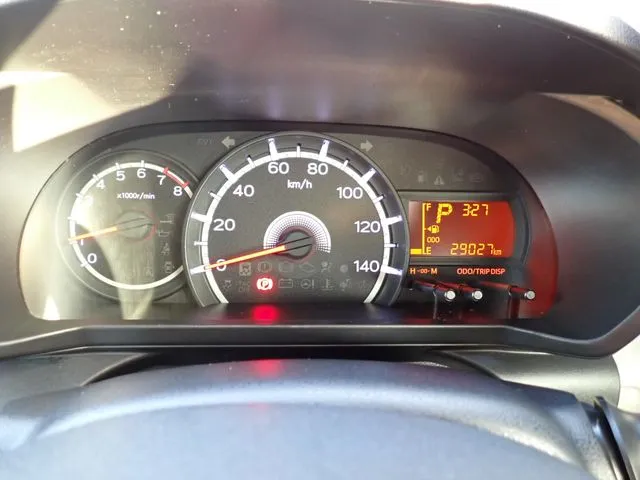 ムーヴ(ダイハツ)の車両写真