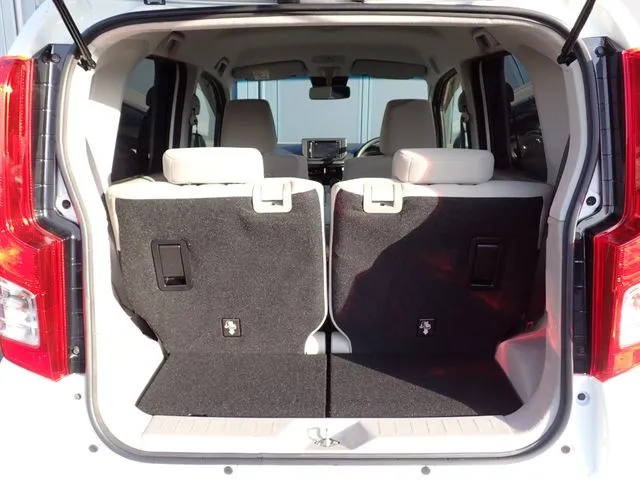 ムーヴ(ダイハツ)の車両写真