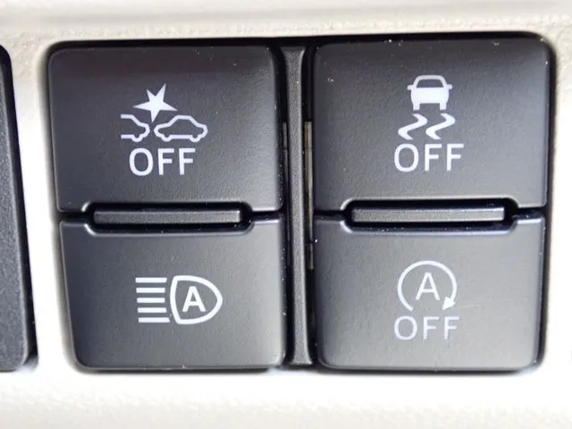 ムーヴ(ダイハツ)の車両写真