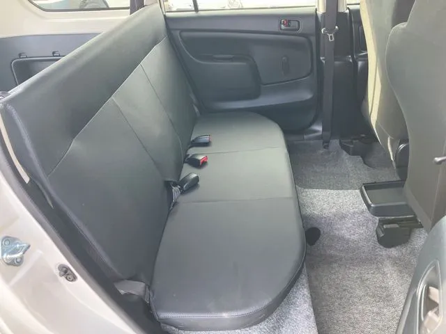 プロボックスバン 4WD(トヨタ)の車両写真