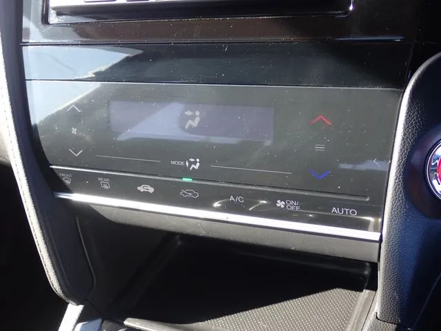 ホンダ　シャトル　ハイブリッド