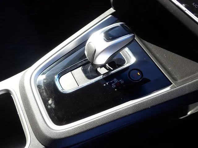 ホンダ　シャトル　ハイブリッド