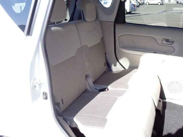 ムーヴ（ダイハツ）の車両写真