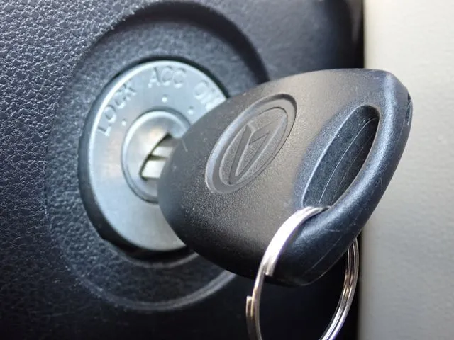 ムーヴ（ダイハツ）の車両写真