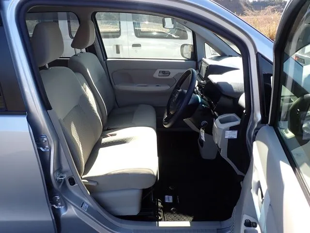 ステラ(スバル)の車両写真