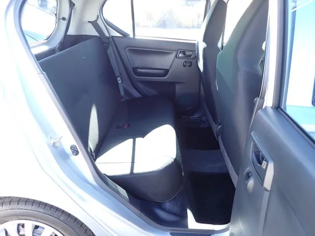 ダイハツ　ミラ　イース