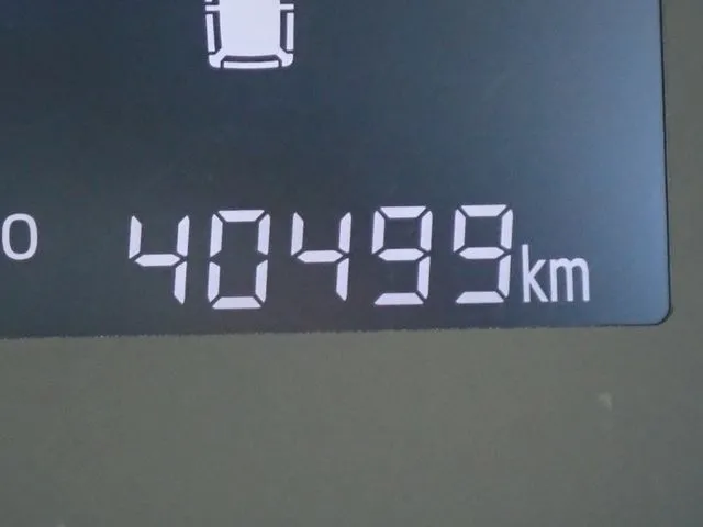 ダイハツ　ミラ　イース