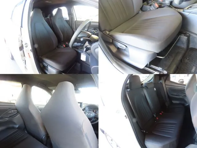 ヤリス（トヨタ）の車両写真