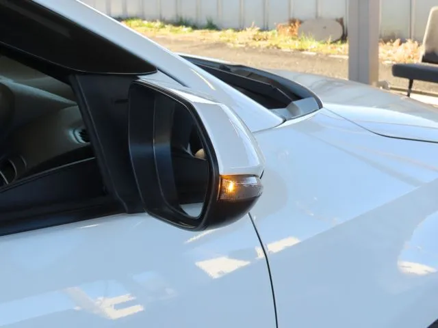 ヤリス（トヨタ）の車両写真