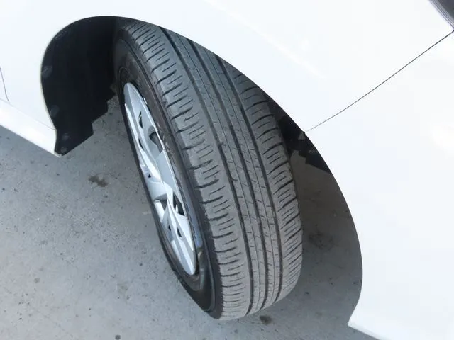 ヤリス（トヨタ）の車両写真