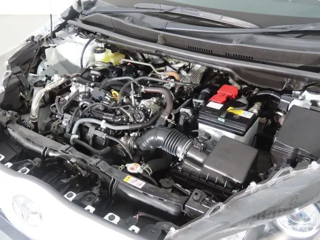 ヤリス（トヨタ）の車両写真