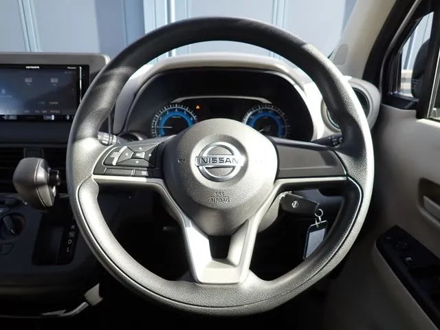 デイズ（ニッサン）の車両写真