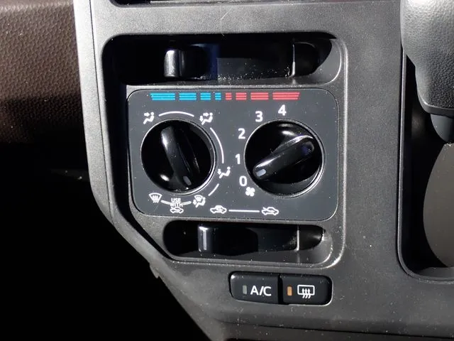 ダイハツ　トール