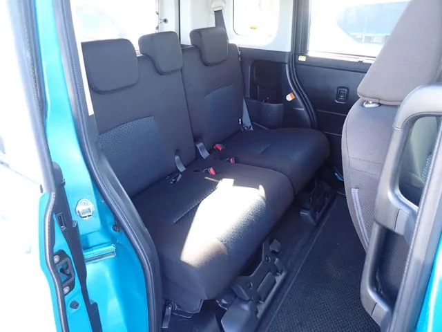 ダイハツ　トール