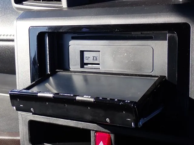 ダイハツ　トール