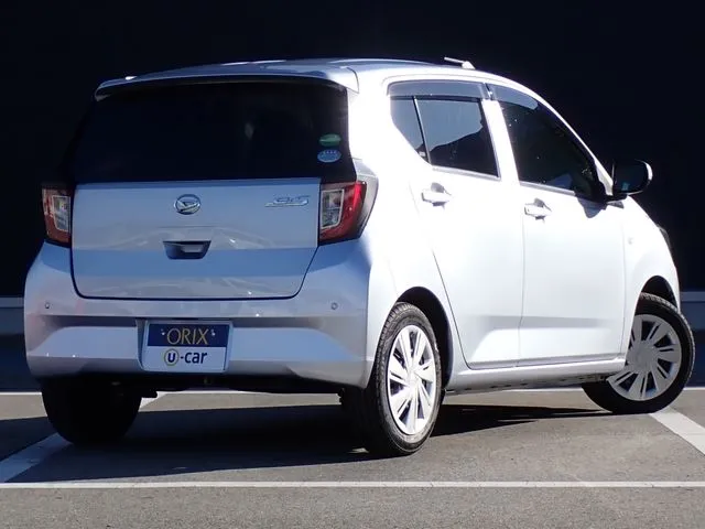 ダイハツ　ミラ　イース