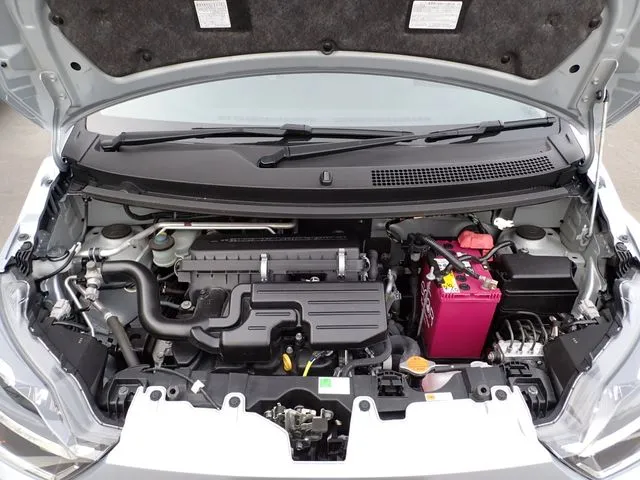 ダイハツ　ミラ　イース