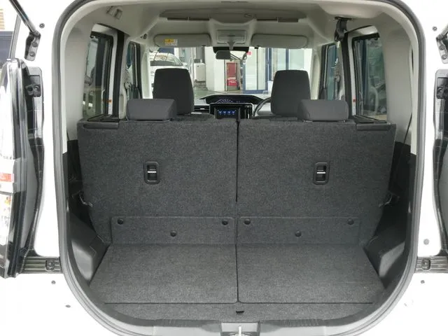 デリカ　Ｄ：２　２ＷＤ（ミツビシ）の車両写真