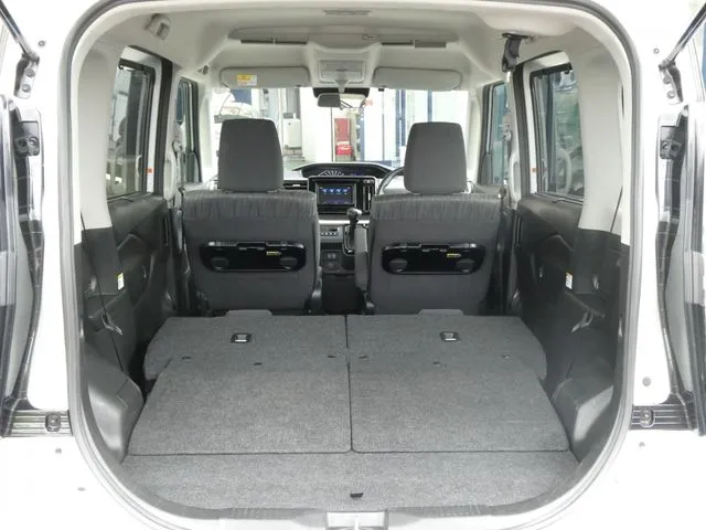 デリカ　Ｄ：２　２ＷＤ（ミツビシ）の車両写真