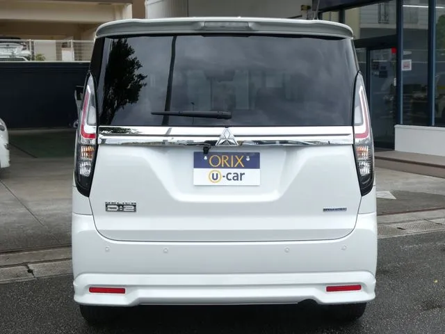 デリカ　Ｄ：２　２ＷＤ（ミツビシ）の車両写真