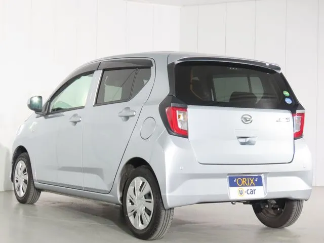 ミラ　イース（ダイハツ）の車両写真