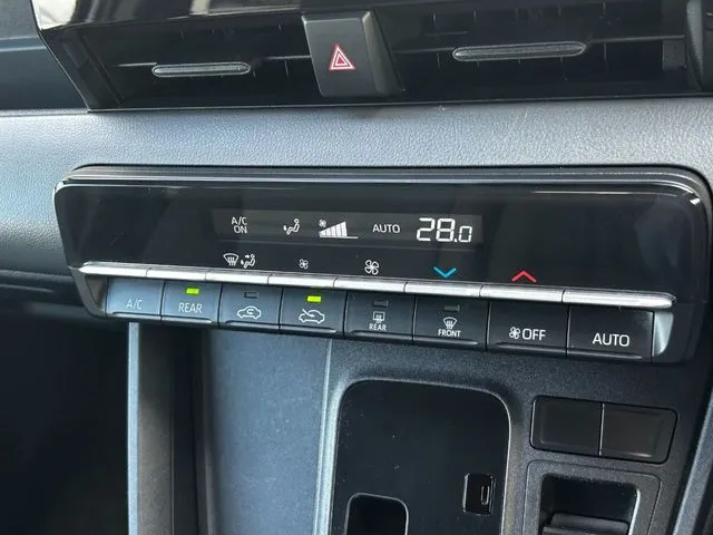 ノア（トヨタ）の車両写真