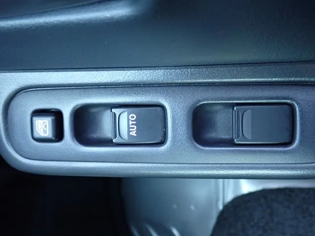 キャリイトラック　４ＷＤ（スズキ）の車両写真