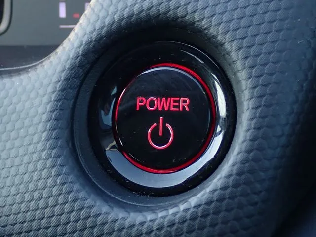 ホンダ　フィット　ｅ：ＨＥＶ