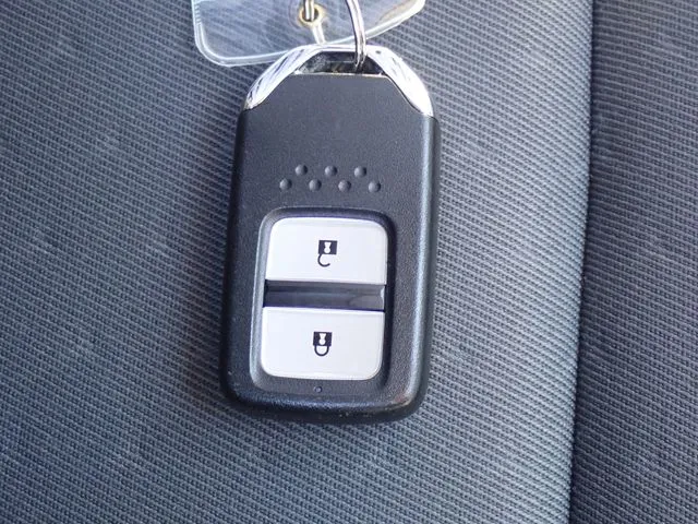 ホンダ　フィット　ｅ：ＨＥＶ